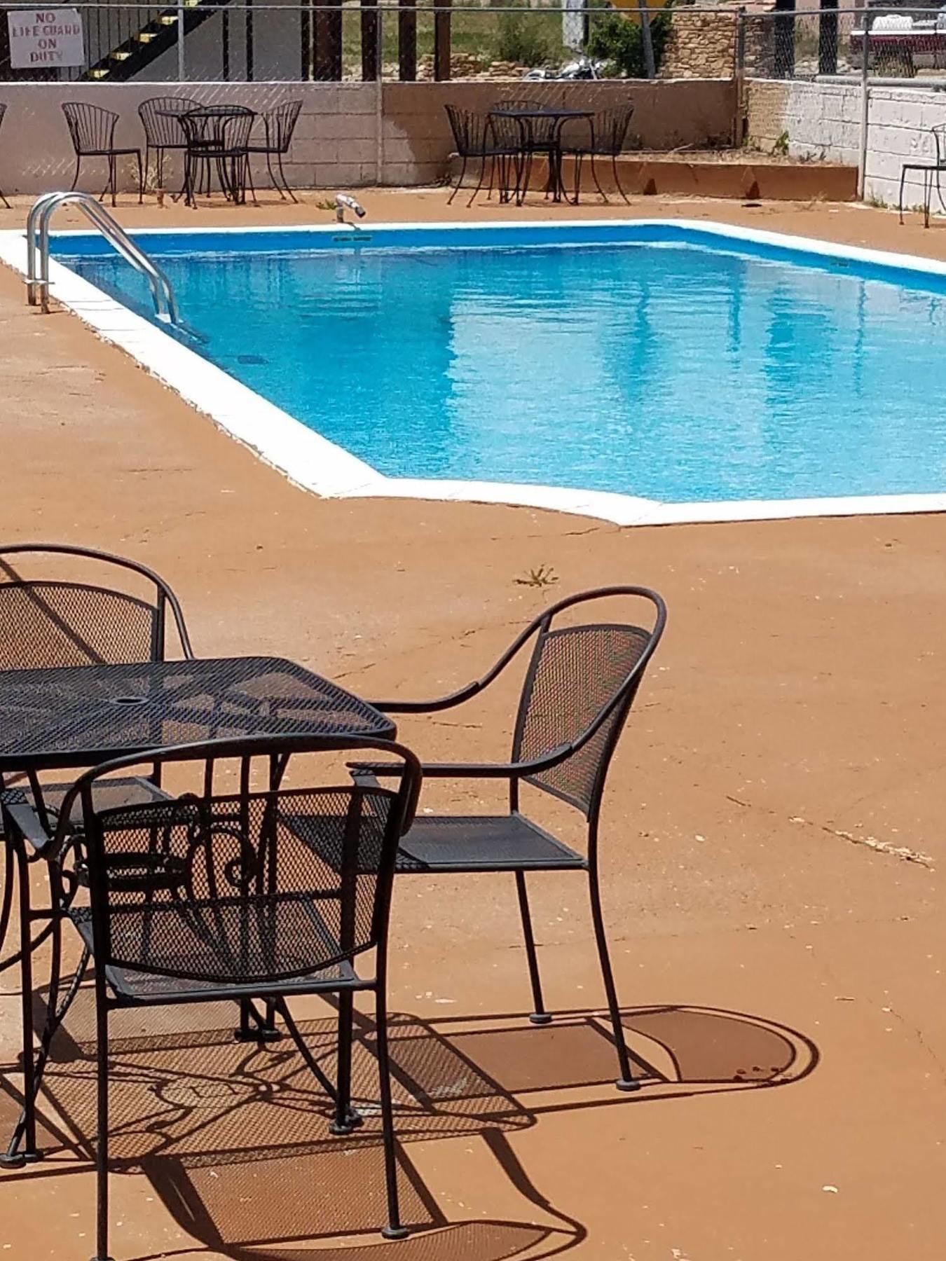 Road Runner Lodge Кортес Экстерьер фото