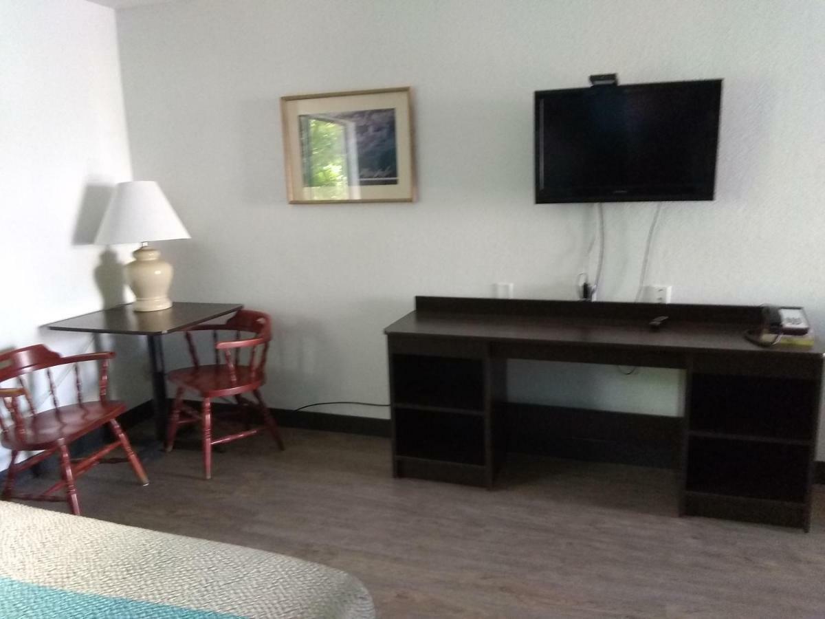 Road Runner Lodge Кортес Номер фото